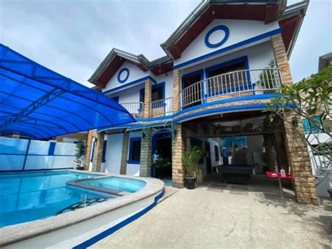NineBlue Hot Spring Resort .